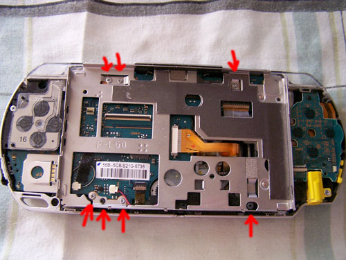 Как разобрать где. PSP fat материнская плата. PSP-110 плата аккумулятора PSP 1008. Внутренности PSP. PSP 3004 разбор.